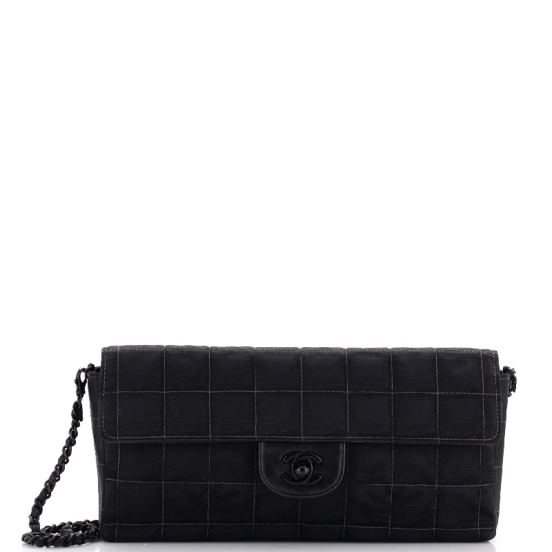 Travel Line Flap Bag Quilted Nylon East West