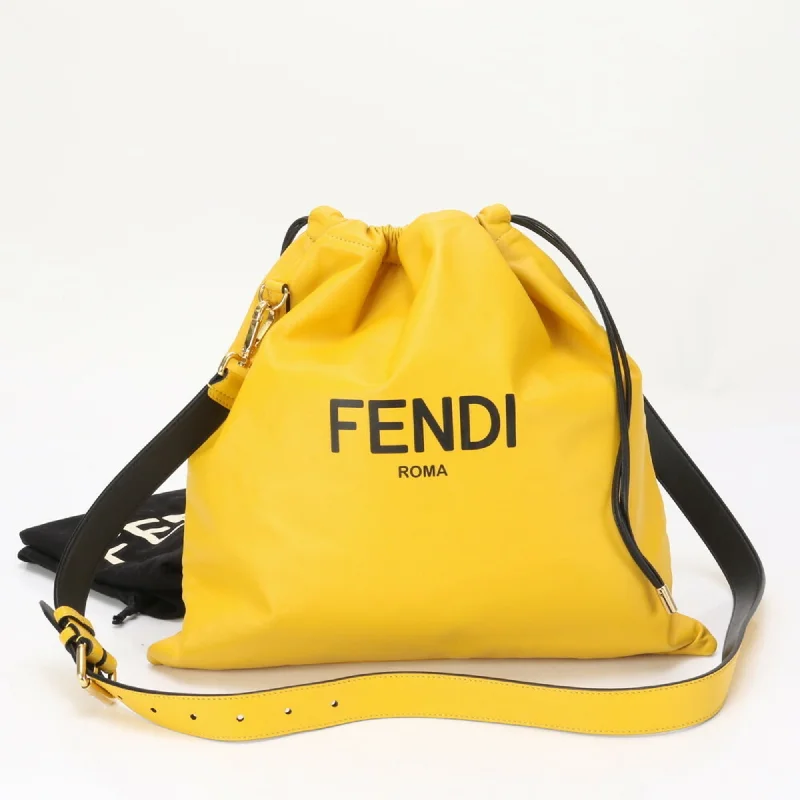 Fendi  Leather Handbag Shoulder Bag Tote Bag (Pre-Owned)