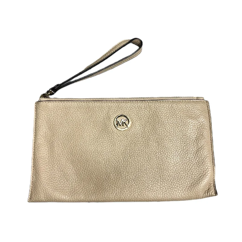 Wristlet Designer By Michael Kors, Size: Large