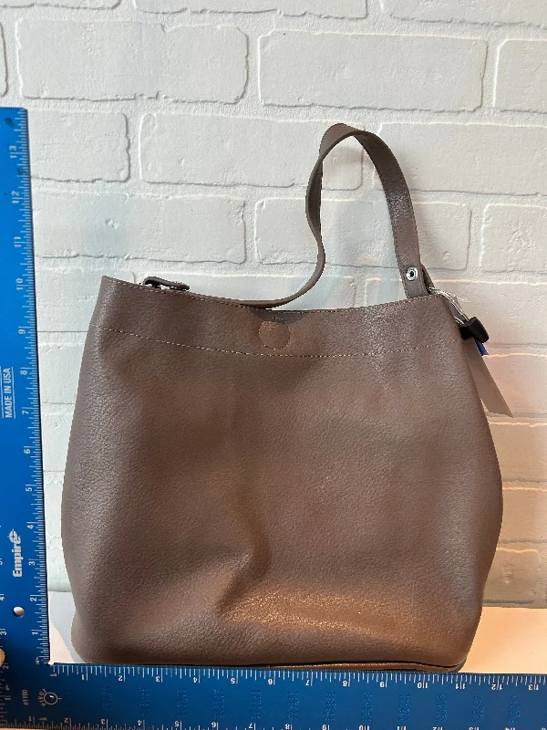 Handbag By Clothes Mentor, Size: Large