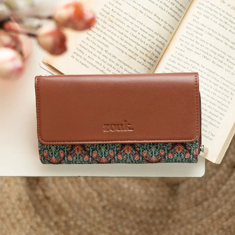 Kolkata Nouveau Wristlet Wallet